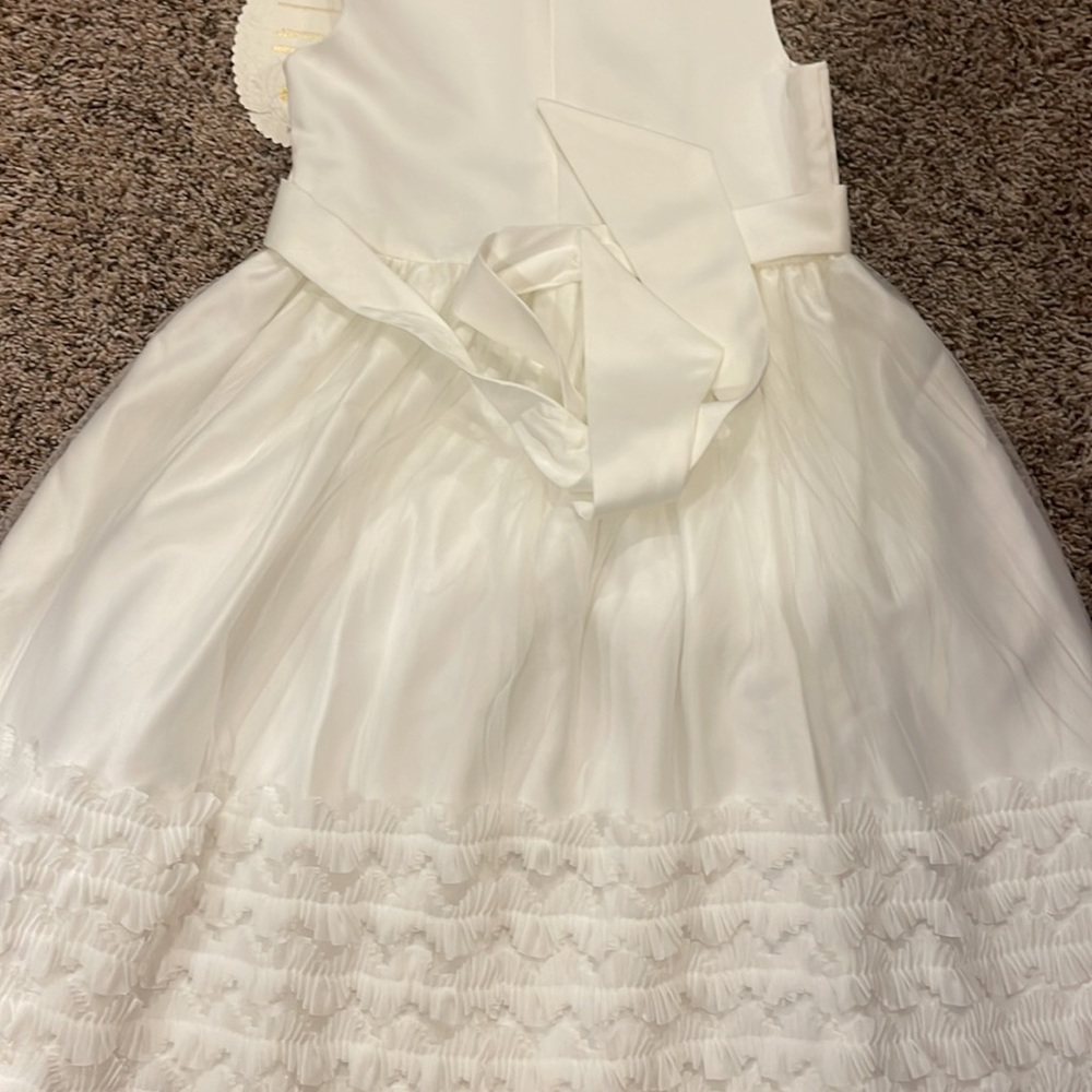 Girls white dress size 7 - Picture 4 of 4